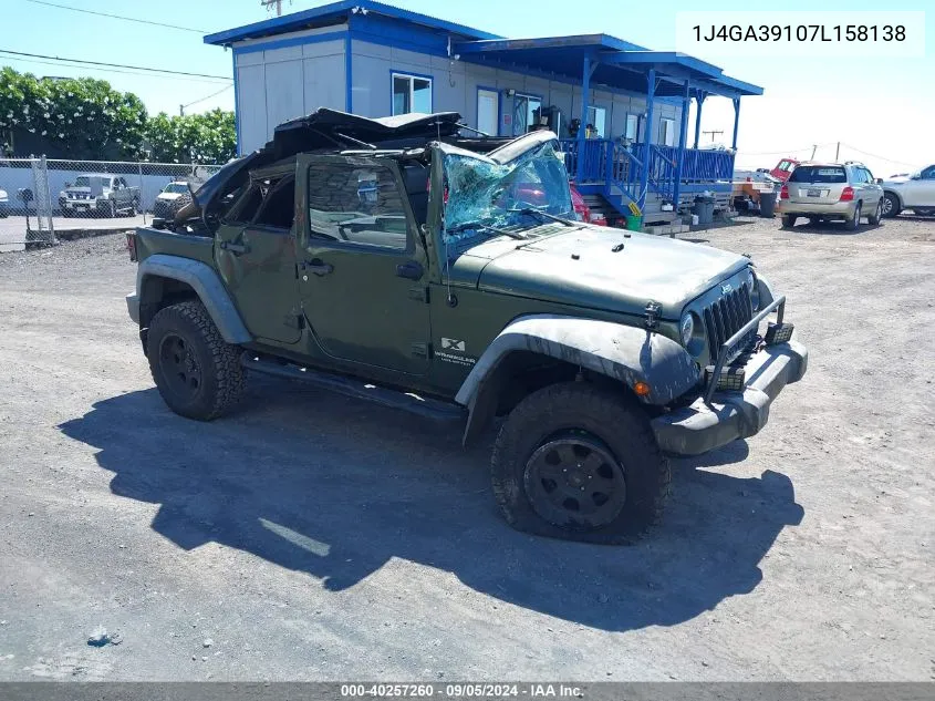 2007 Jeep Wrangler Unlimited X VIN: 1J4GA39107L158138 Lot: 40257260