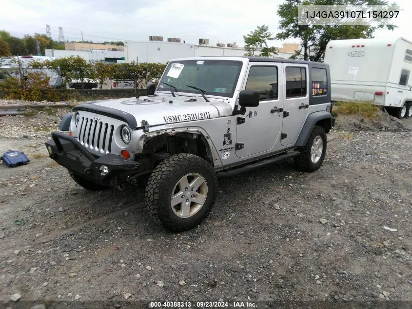 2007 Jeep Wrangler X VIN: 1J4GA39107L154297 Lot: 40388313