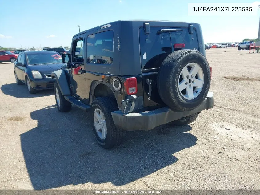 2007 Jeep Wrangler X VIN: 1J4FA241X7L225535 Lot: 40470675