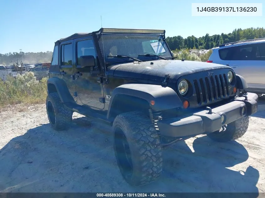 2007 Jeep Wrangler Unlimited X VIN: 1J4GB39137L136230 Lot: 40589308