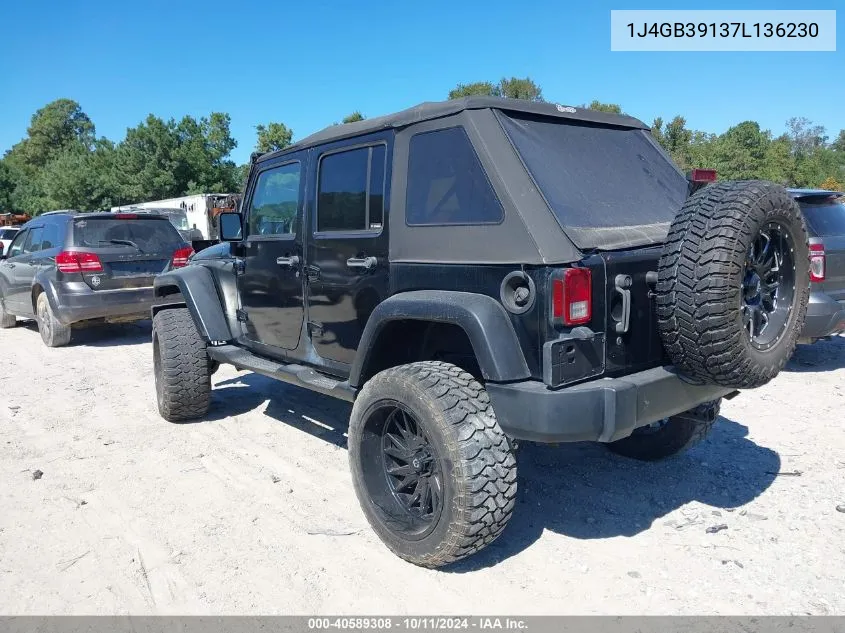 2007 Jeep Wrangler Unlimited X VIN: 1J4GB39137L136230 Lot: 40589308