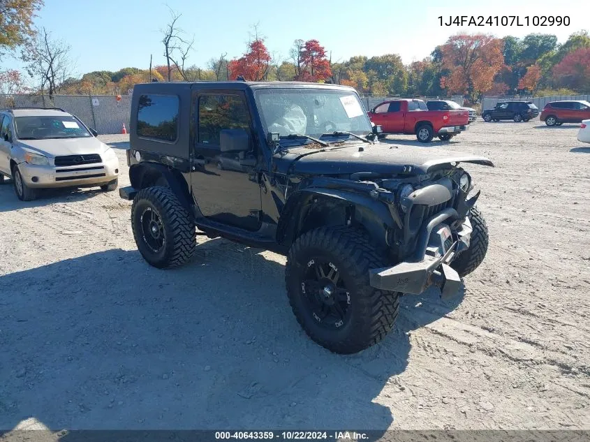 2007 Jeep Wrangler X VIN: 1J4FA24107L102990 Lot: 40643359