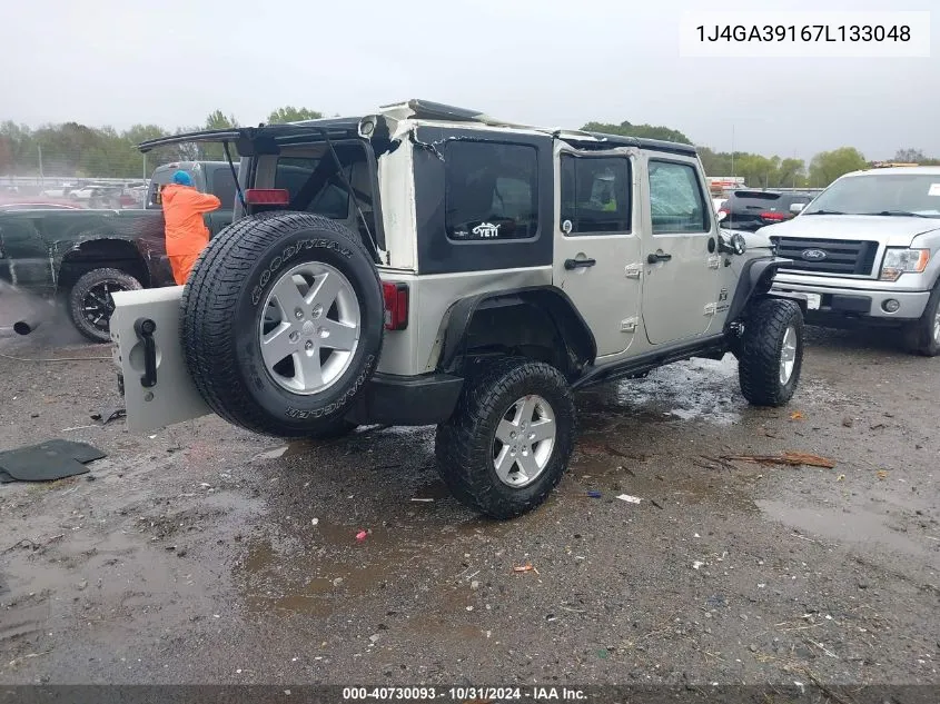 2007 Jeep Wrangler Unlimited X VIN: 1J4GA39167L133048 Lot: 40730093