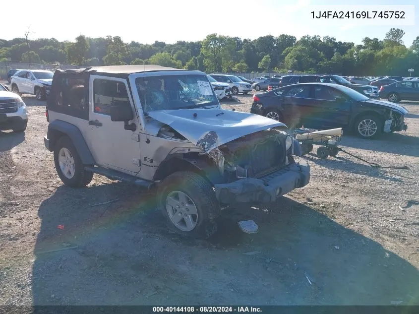 1J4FA24169L745752 2009 Jeep Wrangler X