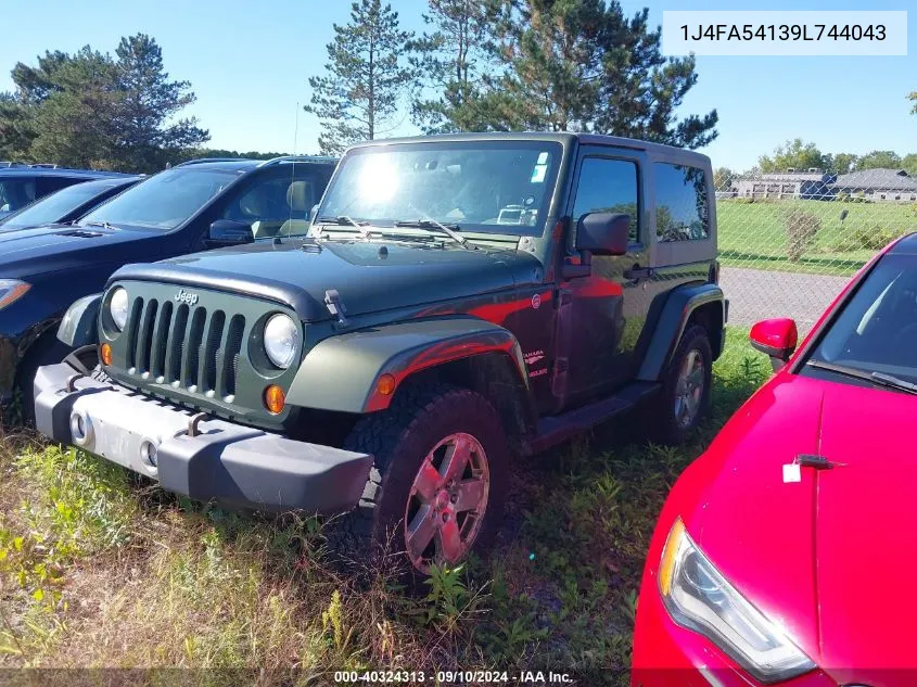 1J4FA54139L744043 2009 Jeep Wrangler Sahara