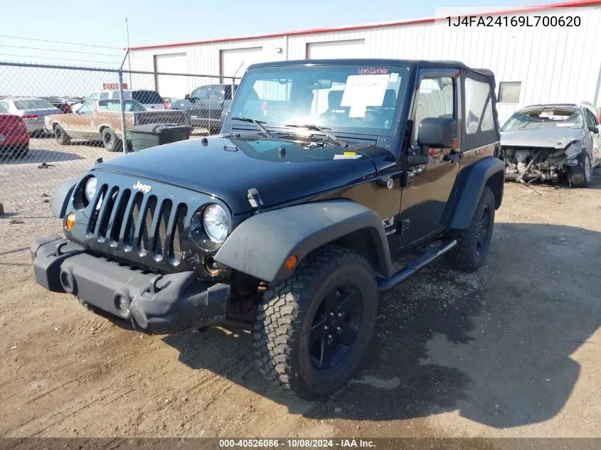 2009 Jeep Wrangler X VIN: 1J4FA24169L700620 Lot: 40526086