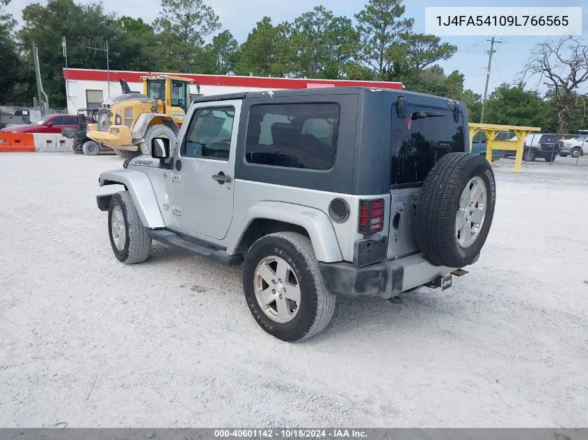 2009 Jeep Wrangler Sahara VIN: 1J4FA54109L766565 Lot: 40601142