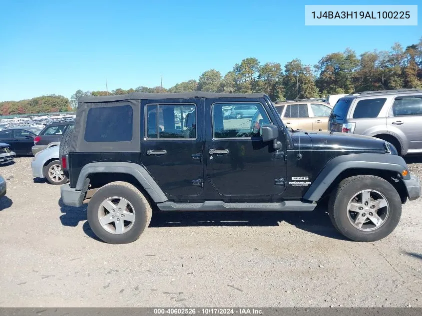 2010 Jeep Wrangler Unlimited Sport VIN: 1J4BA3H19AL100225 Lot: 40602526