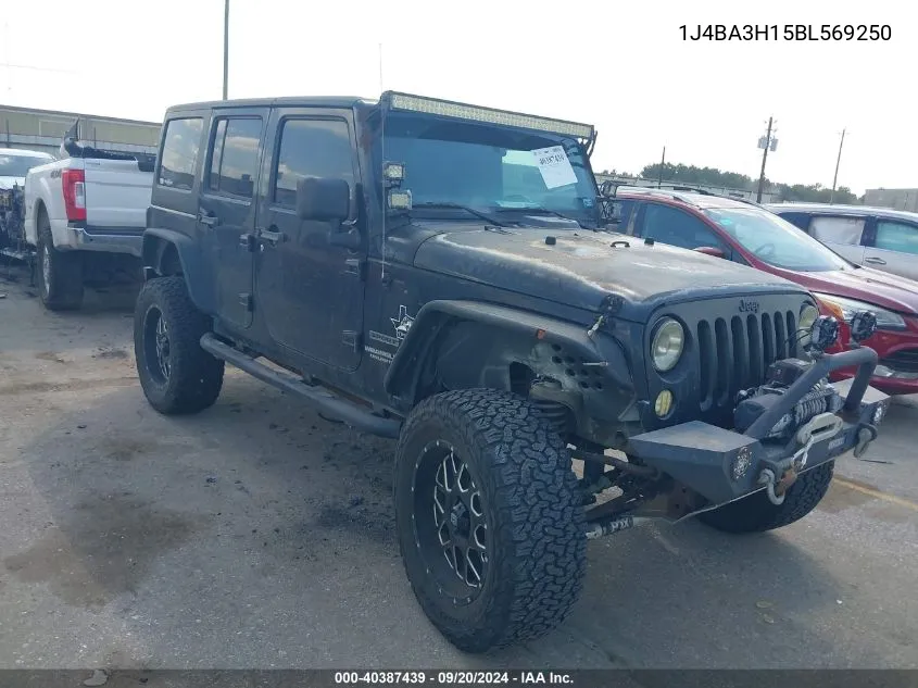 2011 Jeep Wrangler Unlimited Sport VIN: 1J4BA3H15BL569250 Lot: 40387439