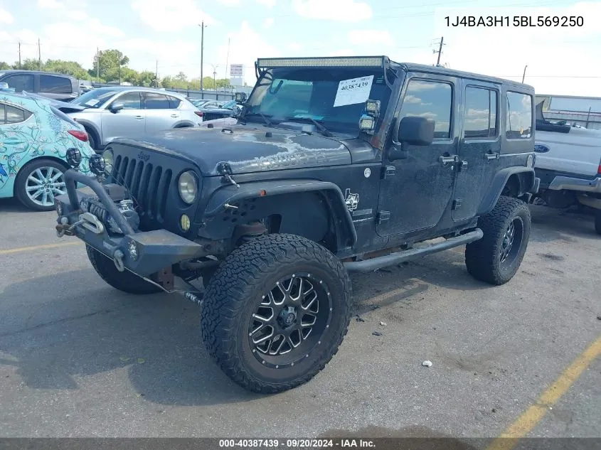 2011 Jeep Wrangler Unlimited Sport VIN: 1J4BA3H15BL569250 Lot: 40387439