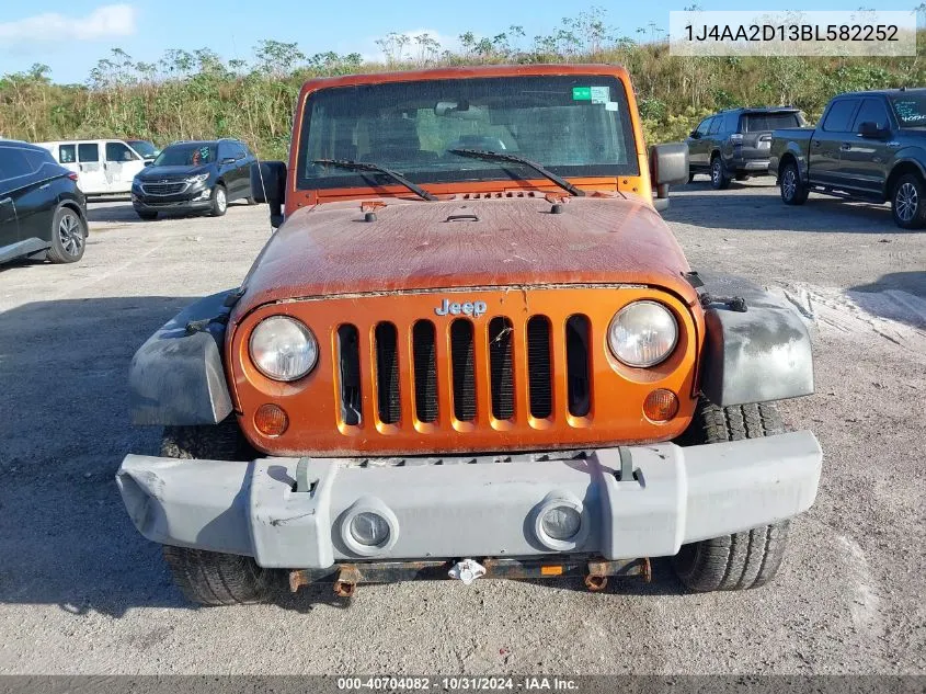 2011 Jeep Wrangler Sport VIN: 1J4AA2D13BL582252 Lot: 40704082