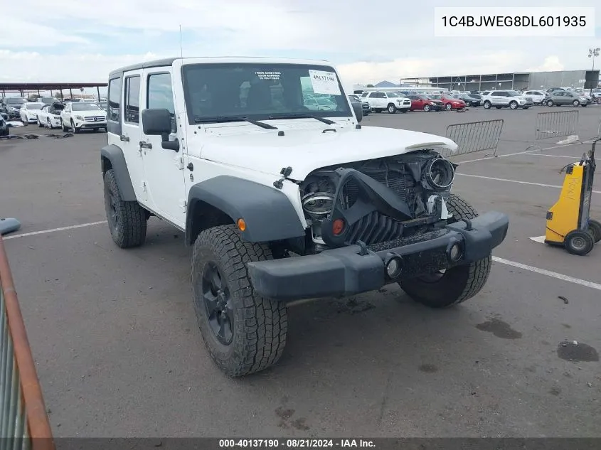 1C4BJWEG8DL601935 2013 Jeep Wrangler Unlimited Sahara