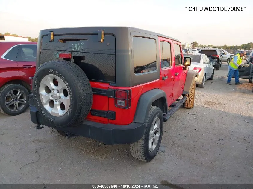 2013 Jeep Wrangler Unlimited Sport VIN: 1C4HJWDG1DL700981 Lot: 40537640