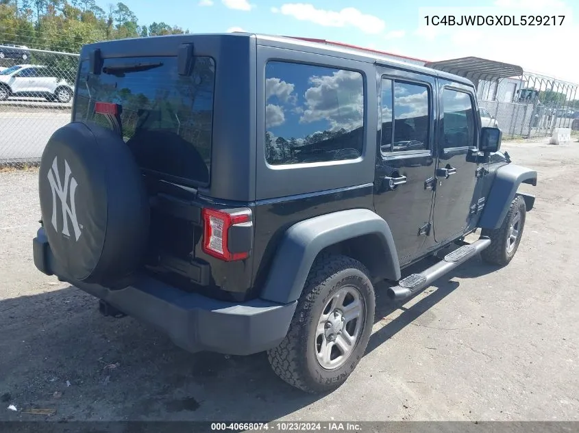 2013 Jeep Wrangler Unlimited Sport VIN: 1C4BJWDGXDL529217 Lot: 40668074