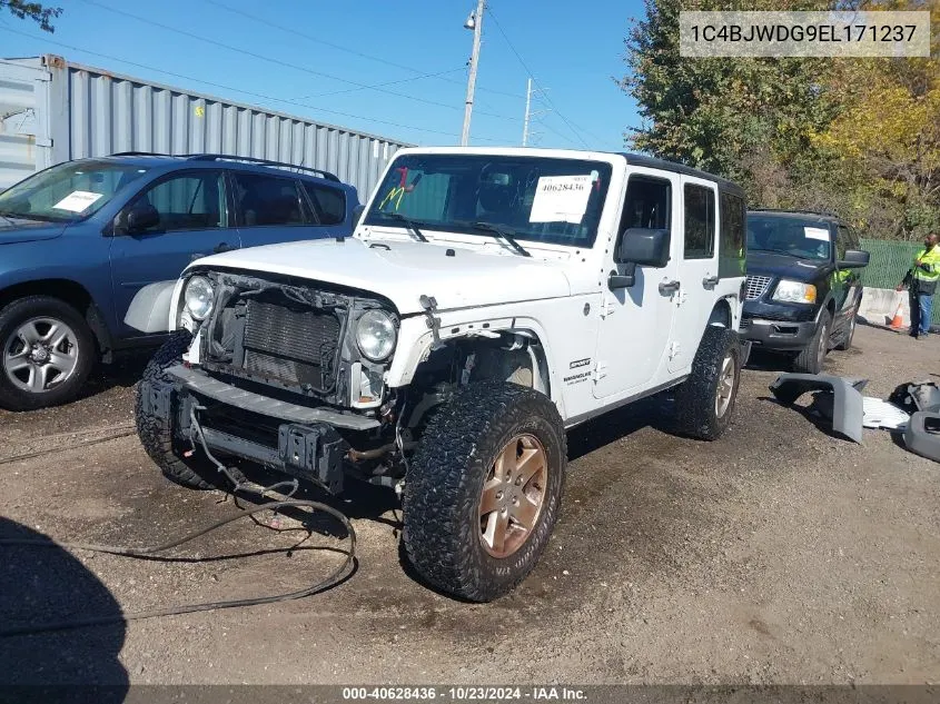 2014 Jeep Wrangler Unlimited Sport VIN: 1C4BJWDG9EL171237 Lot: 40628436