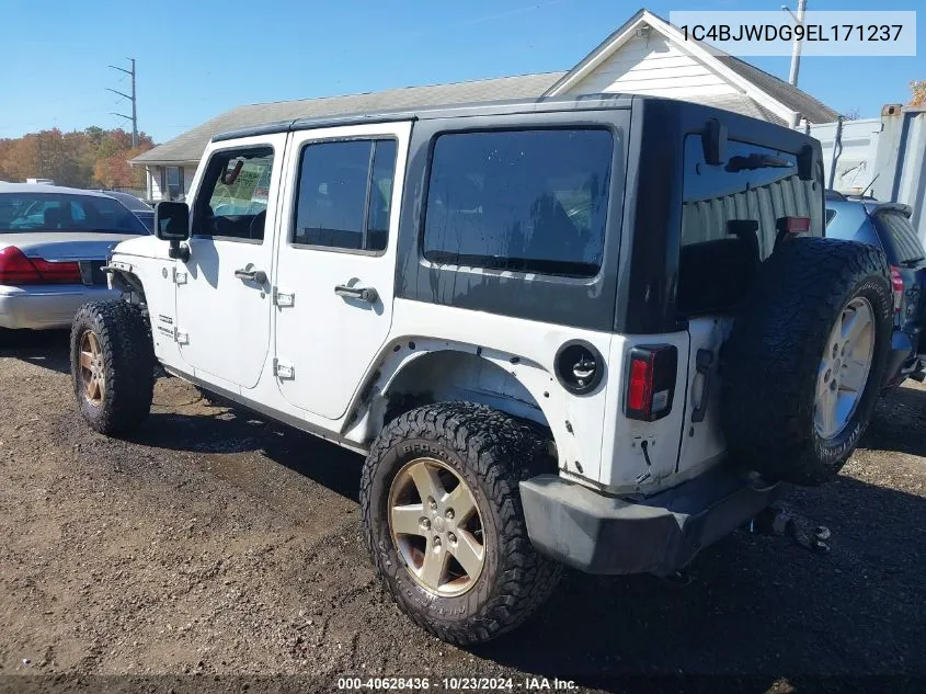 2014 Jeep Wrangler Unlimited Sport VIN: 1C4BJWDG9EL171237 Lot: 40628436