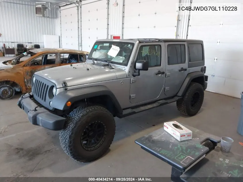 1C4BJWDG7GL110228 2016 Jeep Wrangler Unlimited Sport