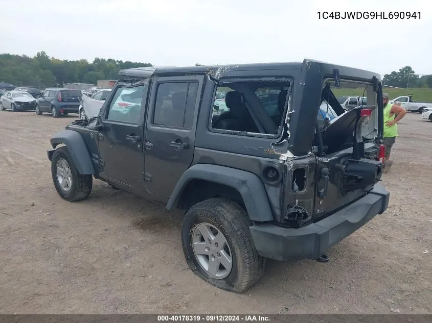 1C4BJWDG9HL690941 2017 Jeep Wrangler Unlimited Sport 4X4