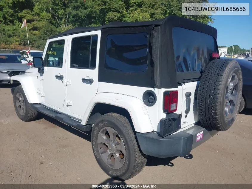 1C4BJWEG9HL685656 2017 Jeep Wrangler Unlimited Sahara 4X4