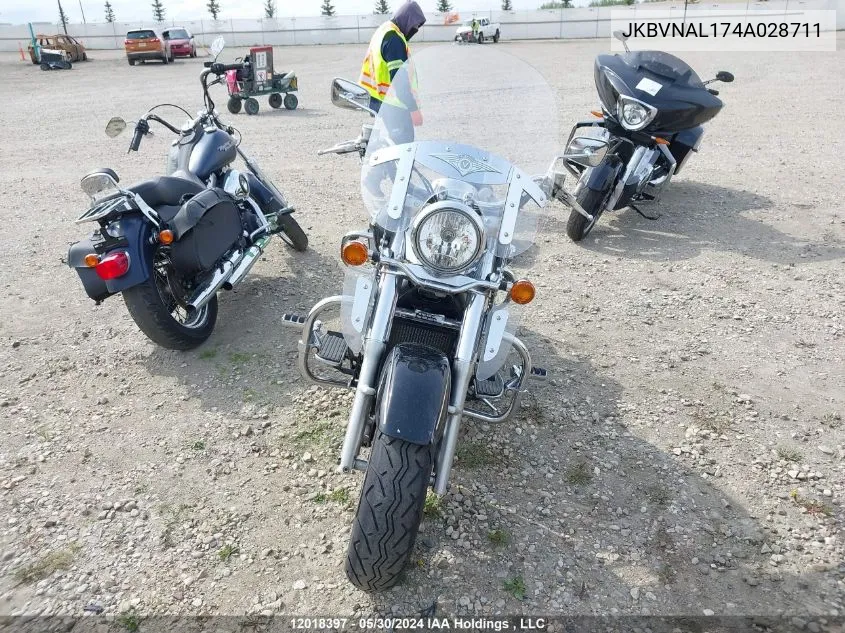 2004 Kawasaki Vn1500 L VIN: JKBVNAL174A028711 Lot: 12018397