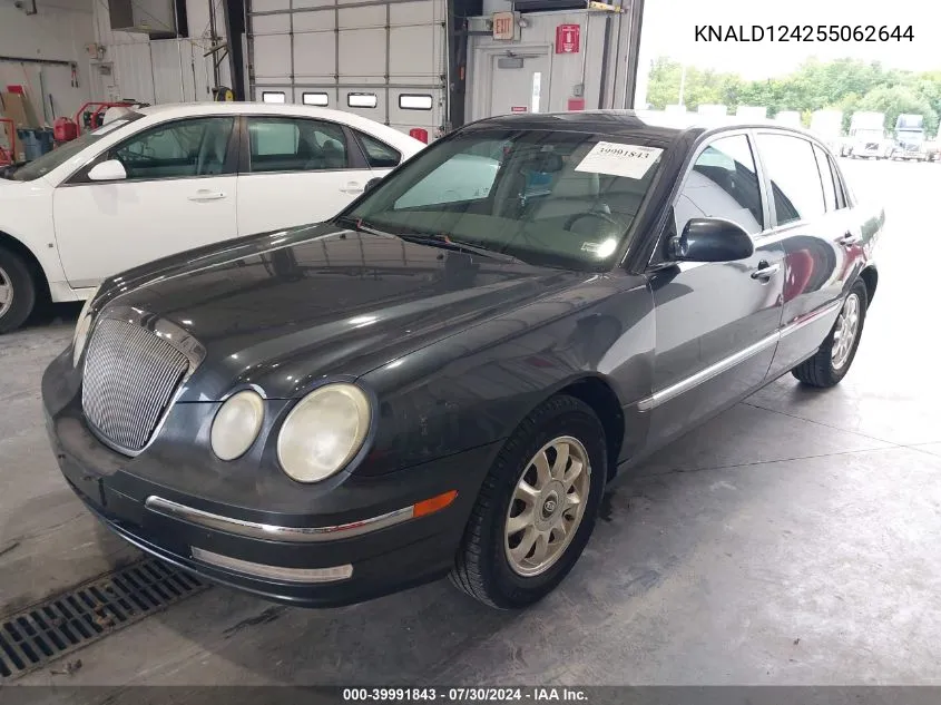 2005 Kia Amanti VIN: KNALD124255062644 Lot: 39991843