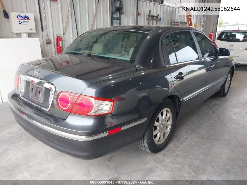 2005 Kia Amanti VIN: KNALD124255062644 Lot: 39991843