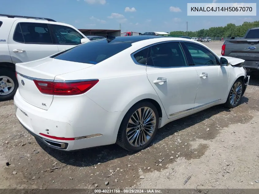 KNALC4J14H5067070 2017 Kia Cadenza Limited