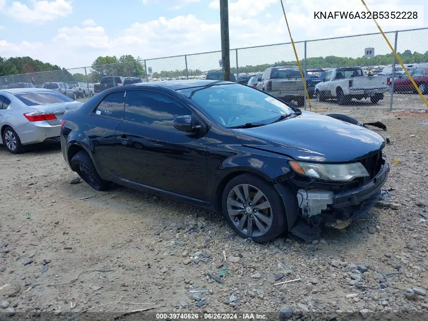 2011 Kia Forte Koup Sx VIN: KNAFW6A32B5352228 Lot: 39740626