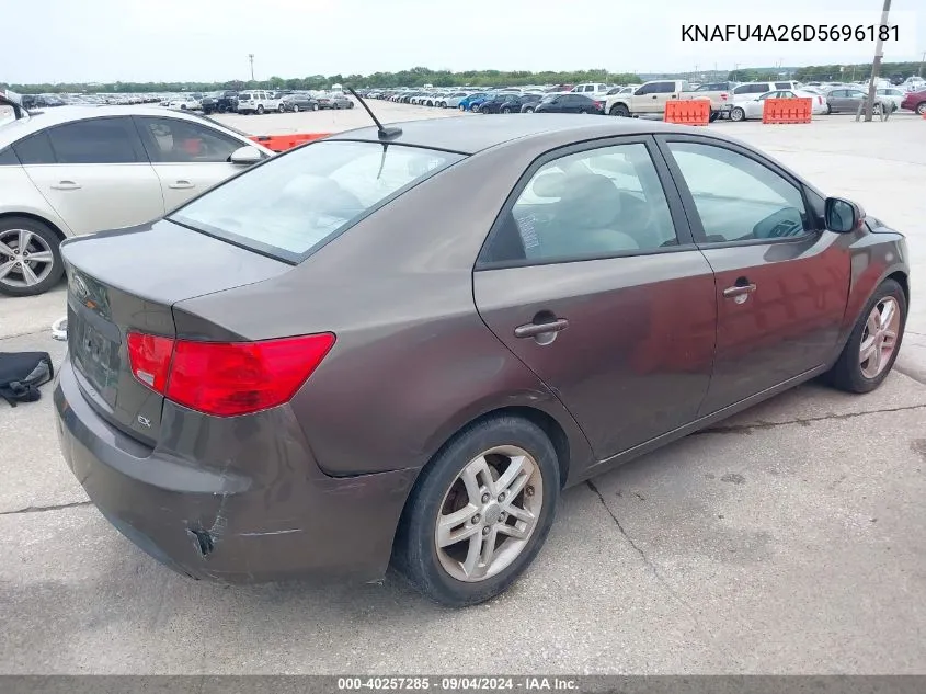 2013 Kia Forte Ex VIN: KNAFU4A26D5696181 Lot: 40257285