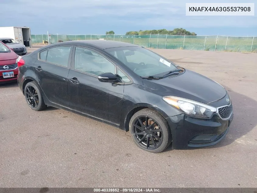 KNAFX4A63G5537908 2016 Kia Forte Lx