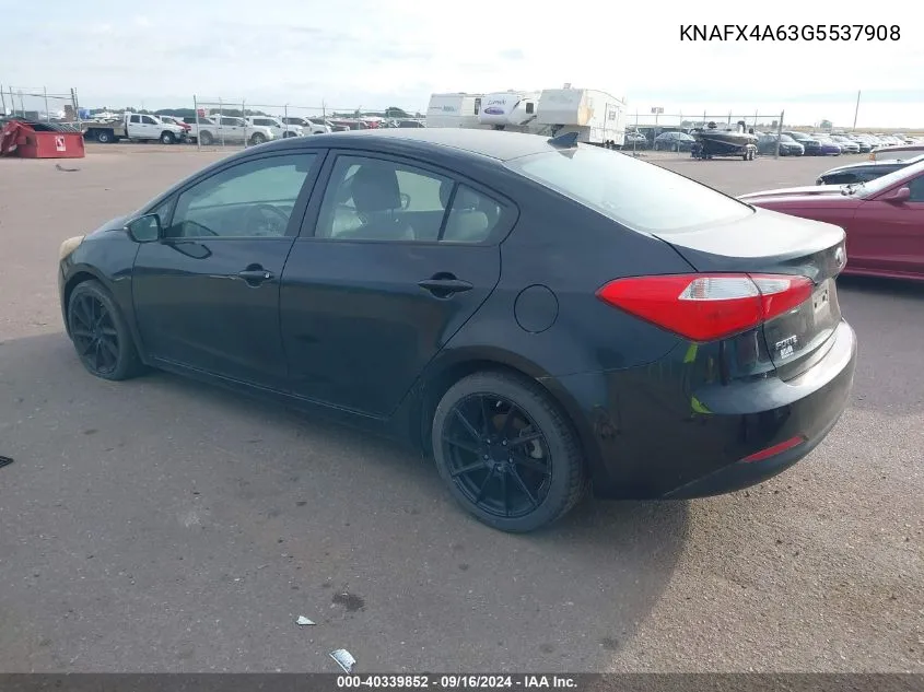 KNAFX4A63G5537908 2016 Kia Forte Lx