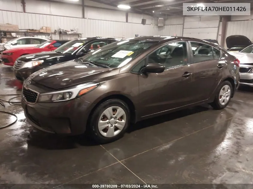 3KPFL4A70HE011426 2017 Kia Forte Lx