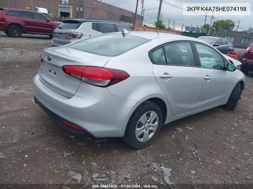 3KPFK4A75HE074198 2017 Kia Forte Lx