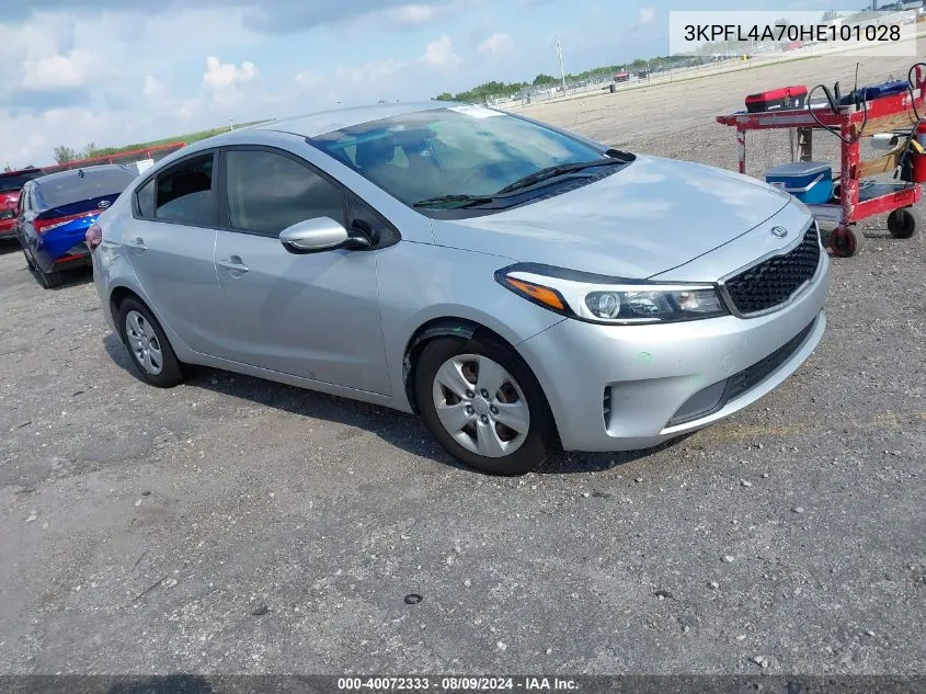 3KPFL4A70HE101028 2017 Kia Forte Lx