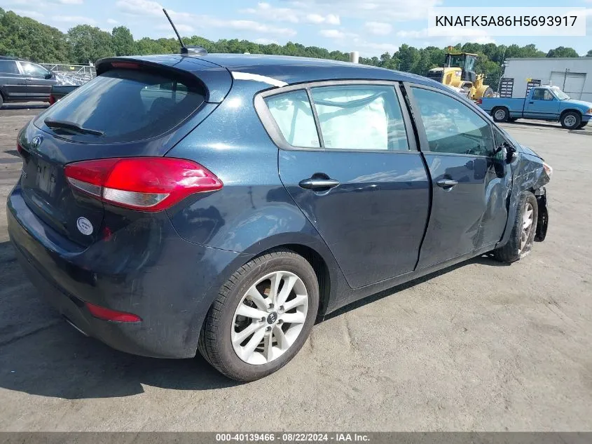 KNAFK5A86H5693917 2017 Kia Forte Lx