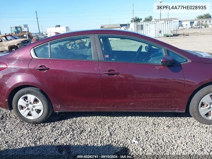 2017 Kia Forte Lx VIN: 3KPFL4A77HE028935 Lot: 40292741