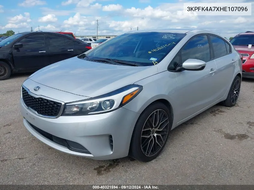 2017 Kia Forte Lx VIN: 3KPFK4A7XHE107096 Lot: 40321594