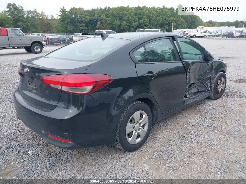 3KPFK4A75HE075979 2017 Kia Forte Lx