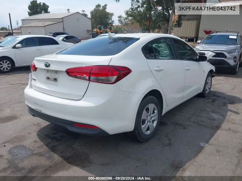 2017 Kia Forte Lx VIN: 3KPFK4A71HE043742 Lot: 40395596