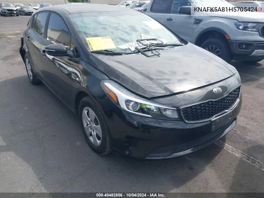 KNAFK5A81H5705424 2017 Kia Forte Lx