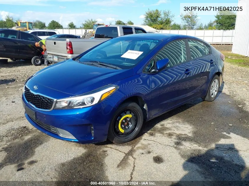 2017 Kia Forte Lx VIN: 3KPFK4A71HE042025 Lot: 40501968