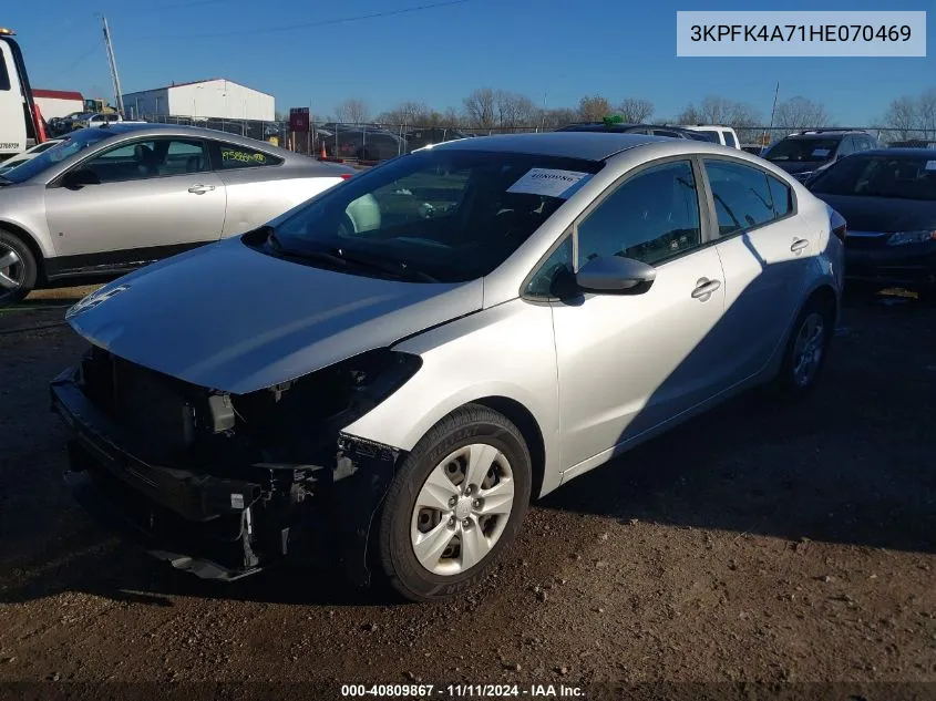 2017 Kia Forte Lx VIN: 3KPFK4A71HE070469 Lot: 40809867