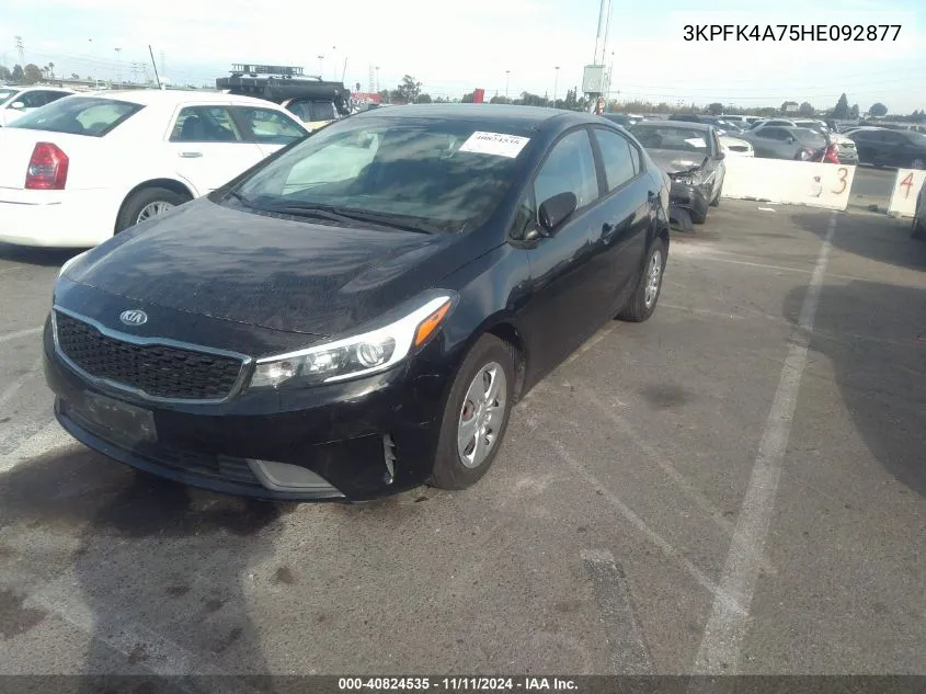 2017 Kia Forte Lx VIN: 3KPFK4A75HE092877 Lot: 40824535