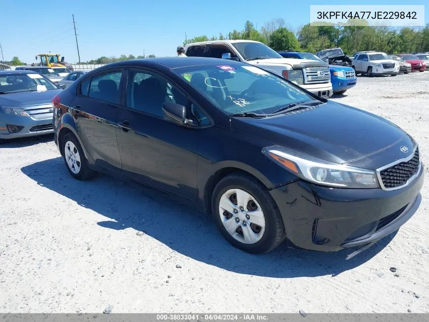 2018 Kia Forte Lx VIN: 3KPFK4A77JE229842 Lot: 38833041