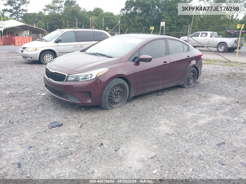 3KPFK4A77JE176298 2018 Kia Forte Lx