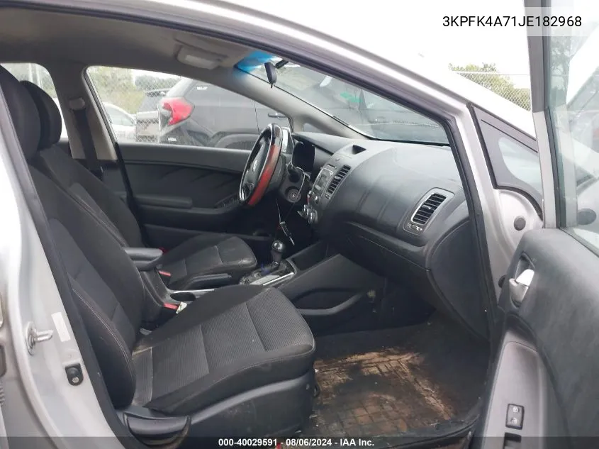 3KPFK4A71JE182968 2018 Kia Forte Lx