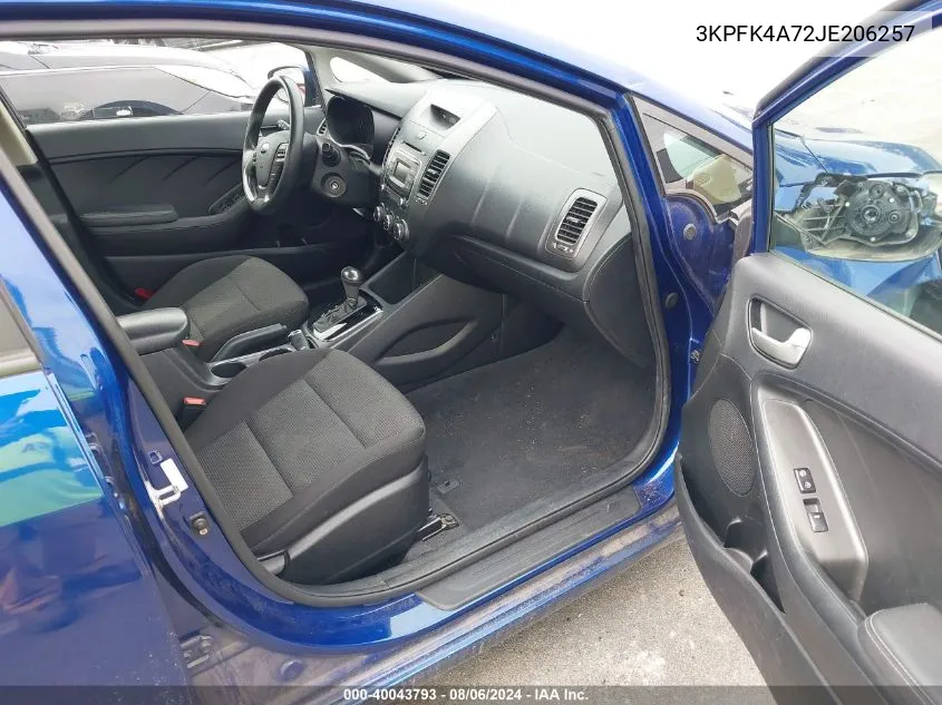 3KPFK4A72JE206257 2018 Kia Forte Lx