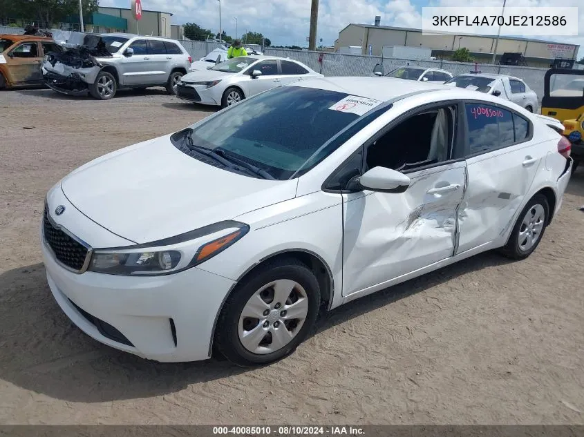 3KPFL4A70JE212586 2018 Kia Forte Lx