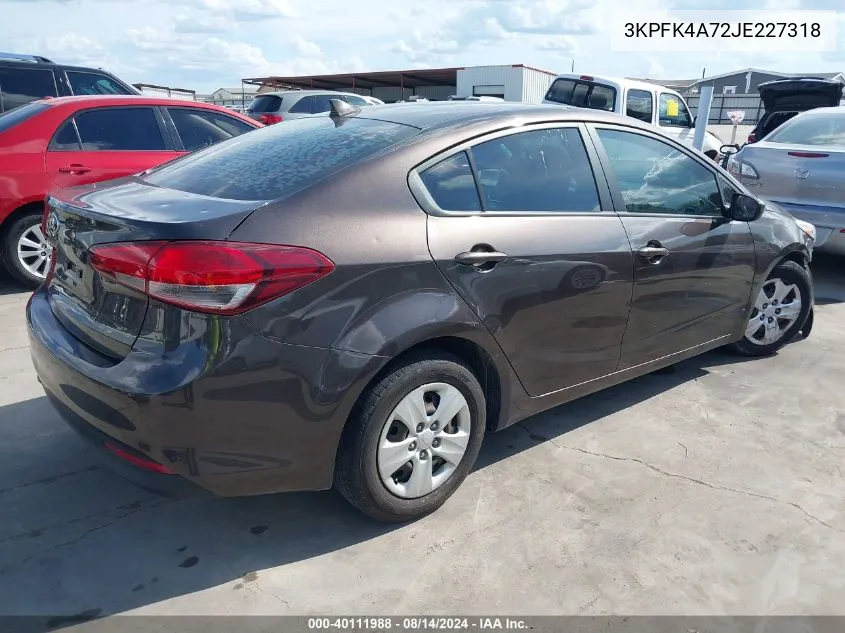 2018 Kia Forte Lx VIN: 3KPFK4A72JE227318 Lot: 40111988