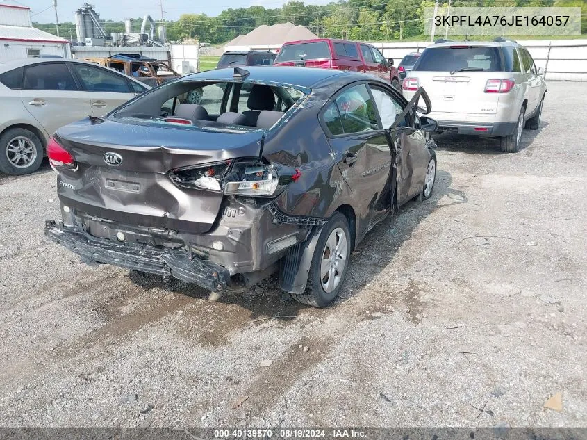 2018 Kia Forte Lx VIN: 3KPFL4A76JE164057 Lot: 40139570